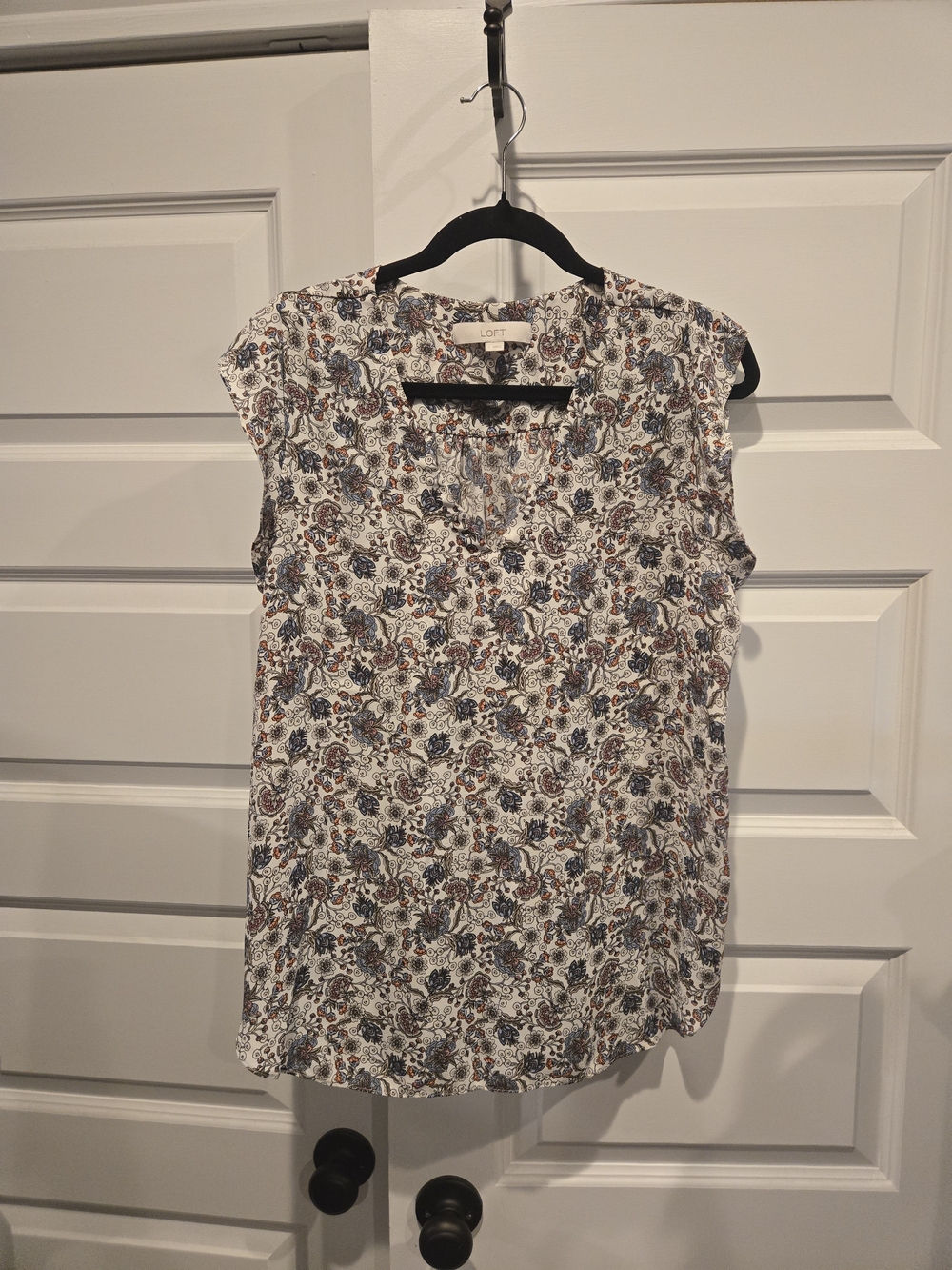 LOFT Cream Floral Cap-Sleeve V-Neck Top